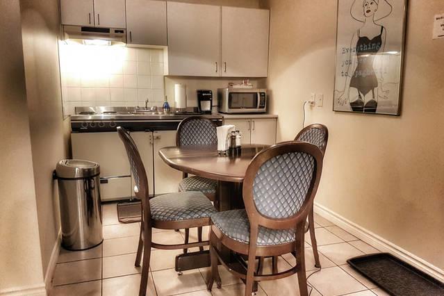 Cozy Little Apartment #11 By Amazing Property Rentals Гатіно Екстер'єр фото